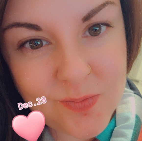 Meet your Posher, Kylei - Picture 2 of 2